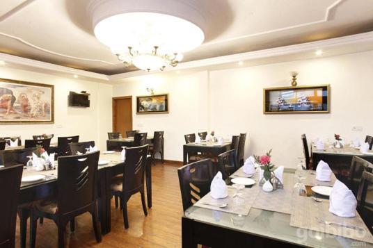 Hotel Blossom Shimla Buitenkant foto